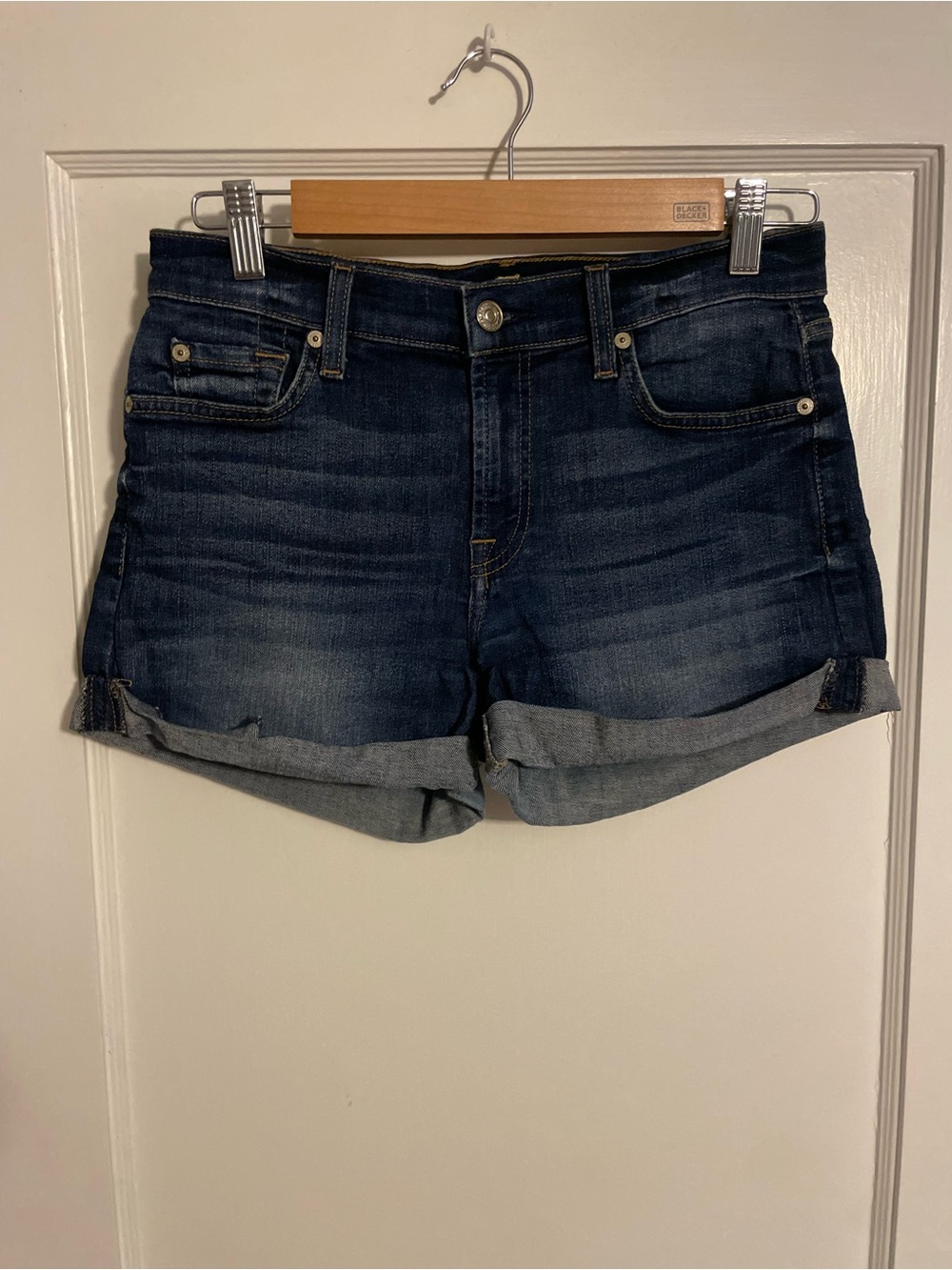 7 For All Mankind Dark Indigo Rolled Cuff Denim Shorts Women’s Size 25